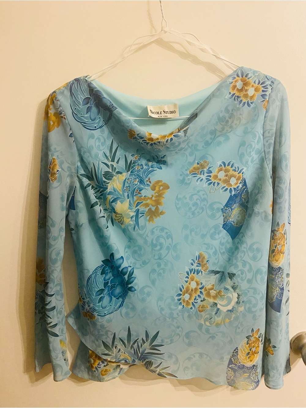 Vintage Nicole studio set